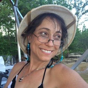 Meet your Posher, Melanie